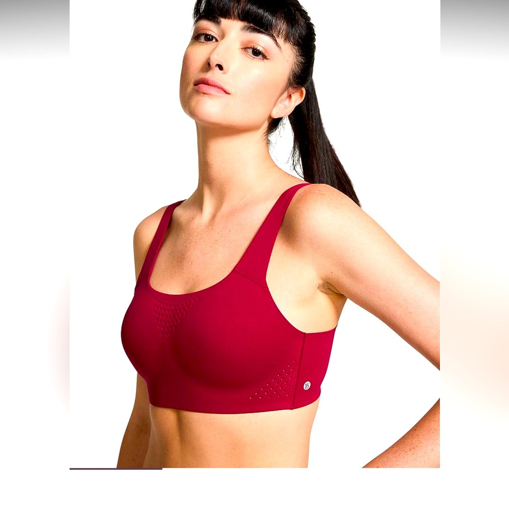 Featherweight Max Sports Bra